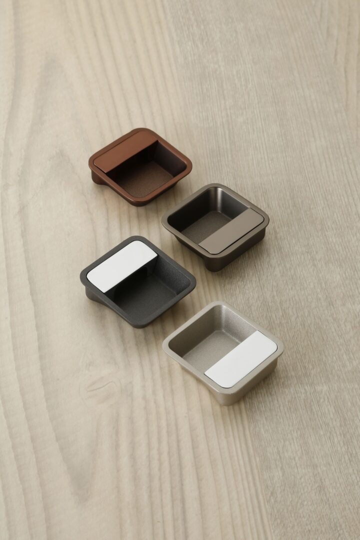 Conceal handle 05A8006