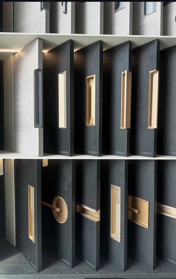 Conceal Handles