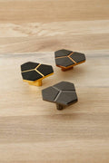 Knob 1529