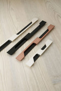 Conceal handle 705
