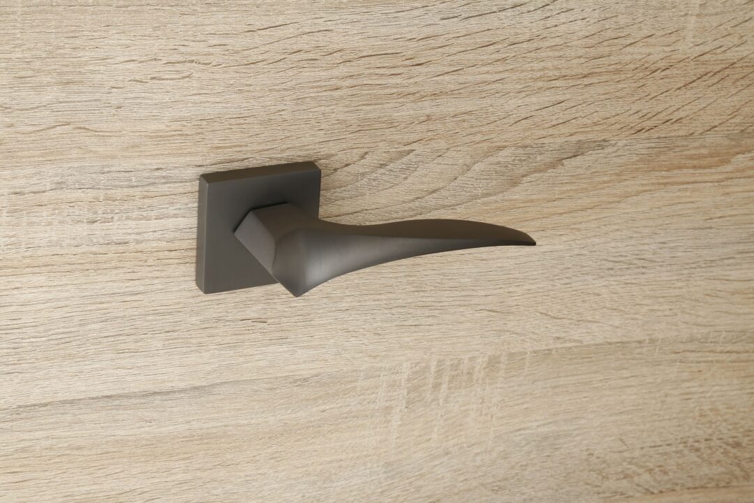 Door Handle Squid 2